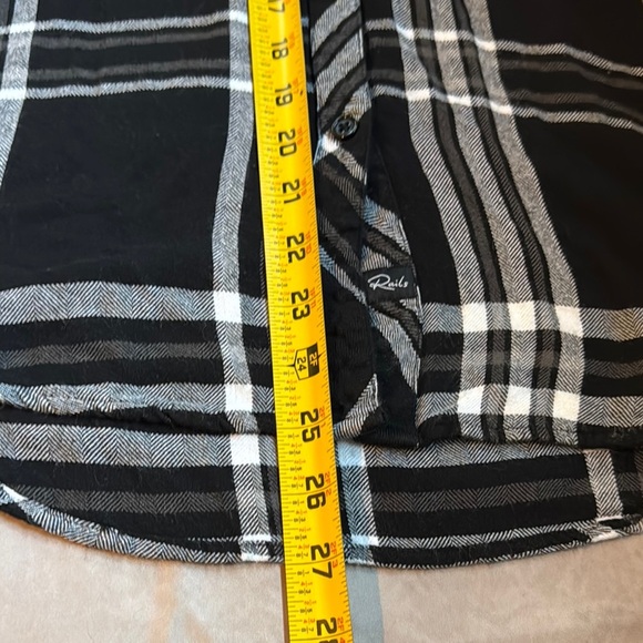 Rails Hunter Black White Plaid Button-Up Shirt Women XS Soft Easy Loose Comfy - Picture 12 of 12
